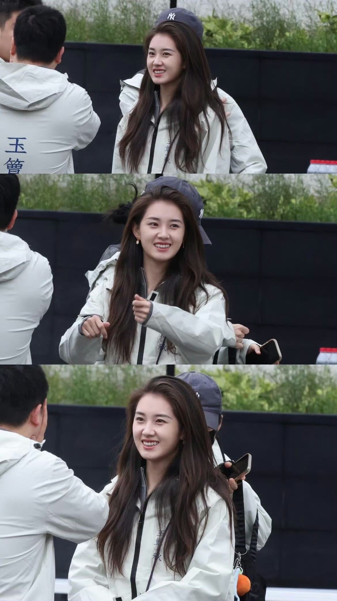 郭宇欣玉簟秋女二妈呀！《玉簟秋》开机，郭宇欣进组演女二，这消息太让人兴奋啦！从