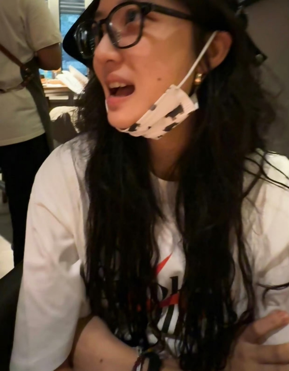 孙千马甲线好明显，孙千的身材有目共睹姐姐的腰鲨我～​​​