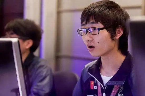 有弹幕杠说因为韩国人不玩Dota2所以才会发展成今天这种被欧洲统治的职业格局遭鲷
