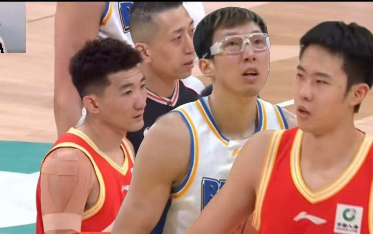 北京和广厦，哪支球队夺冠概率最大呢？先看北京队：他们这个赛季挑选的外援整体水平