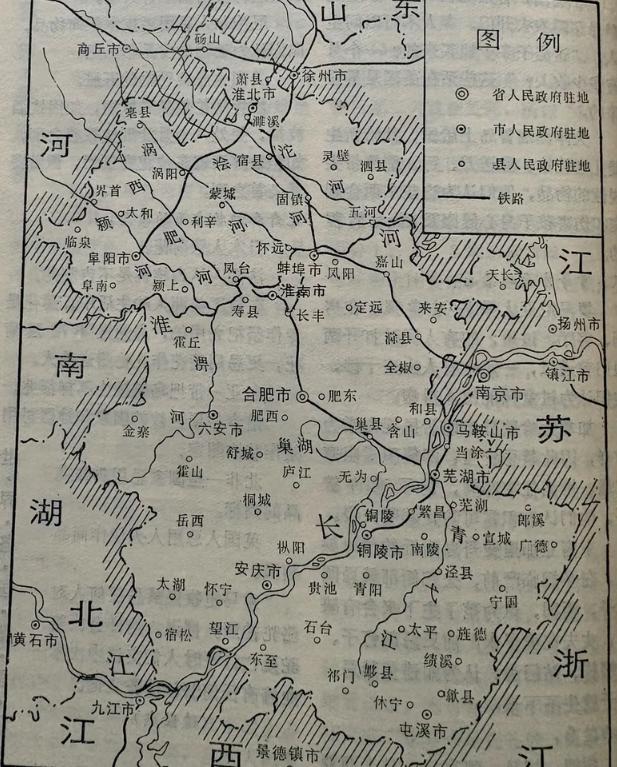 安庆作为长江北岸城市，港口条件确实不如南岸的芜湖、池州，更关键的是安庆偏居安徽西