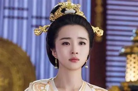 "吾贵为天子，不得自由！"说这话的，是统一了中国近四百年乱世的隋文帝杨坚——他横