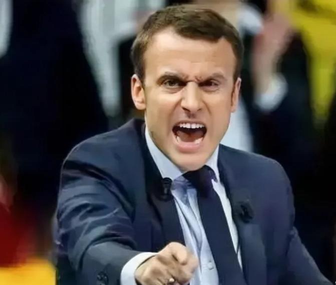 马克龙前脚刚走，就对我们发出警告！12月7日，马克龙在接受法国《回声报》采访