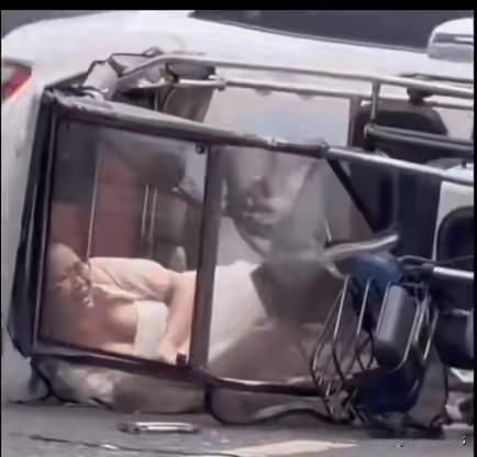 怎么没人扶一把呢[doge]