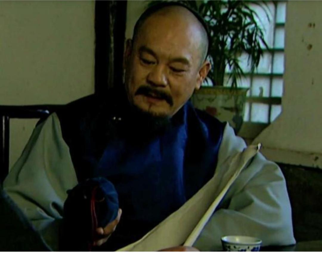 在清朝当官，有一条隐藏的“鄙视链”：科举正途出身（进士、翰林）>科举杂途