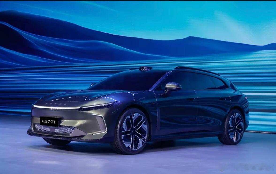 星途品牌之夜上四款新车正式公布：ES7GT、ES8猎装、大六座SUVET8、