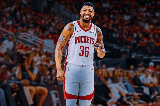 斯玛特到火箭后立马成带头大哥NBA中国赛第二场，复出的欧文带领独行侠战胜火箭