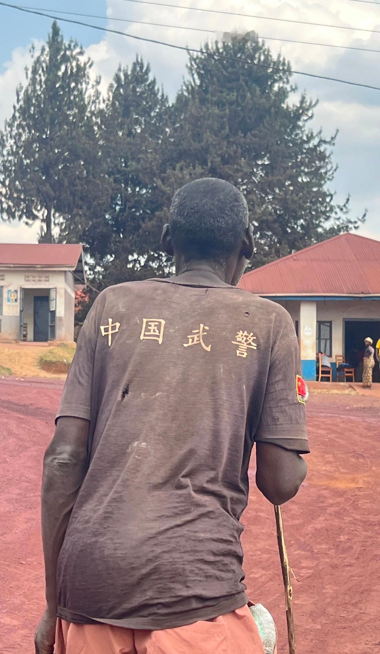 远在非洲的“中国武警”！