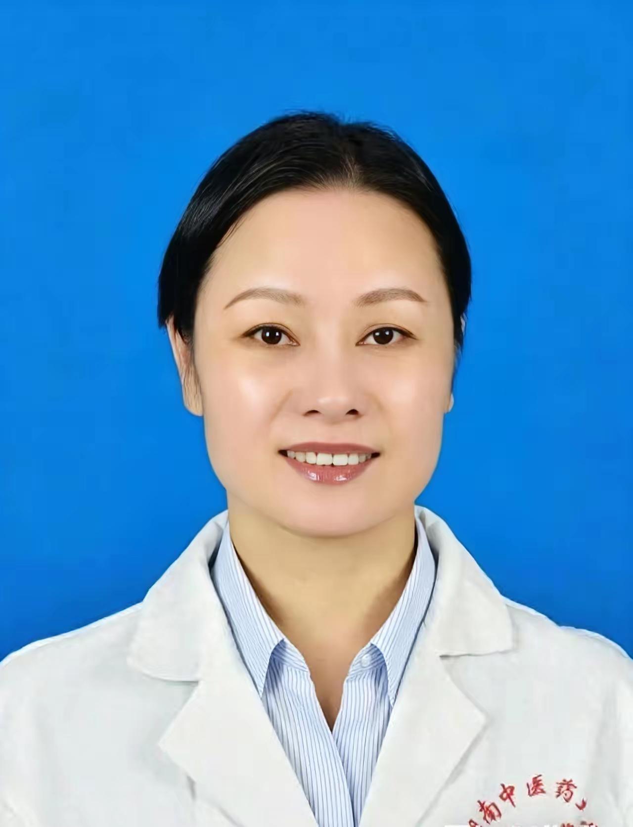 今天看到这份通报，直接给我干沉默了！4月22日陈女士实名举报的事终于尘埃落定，5