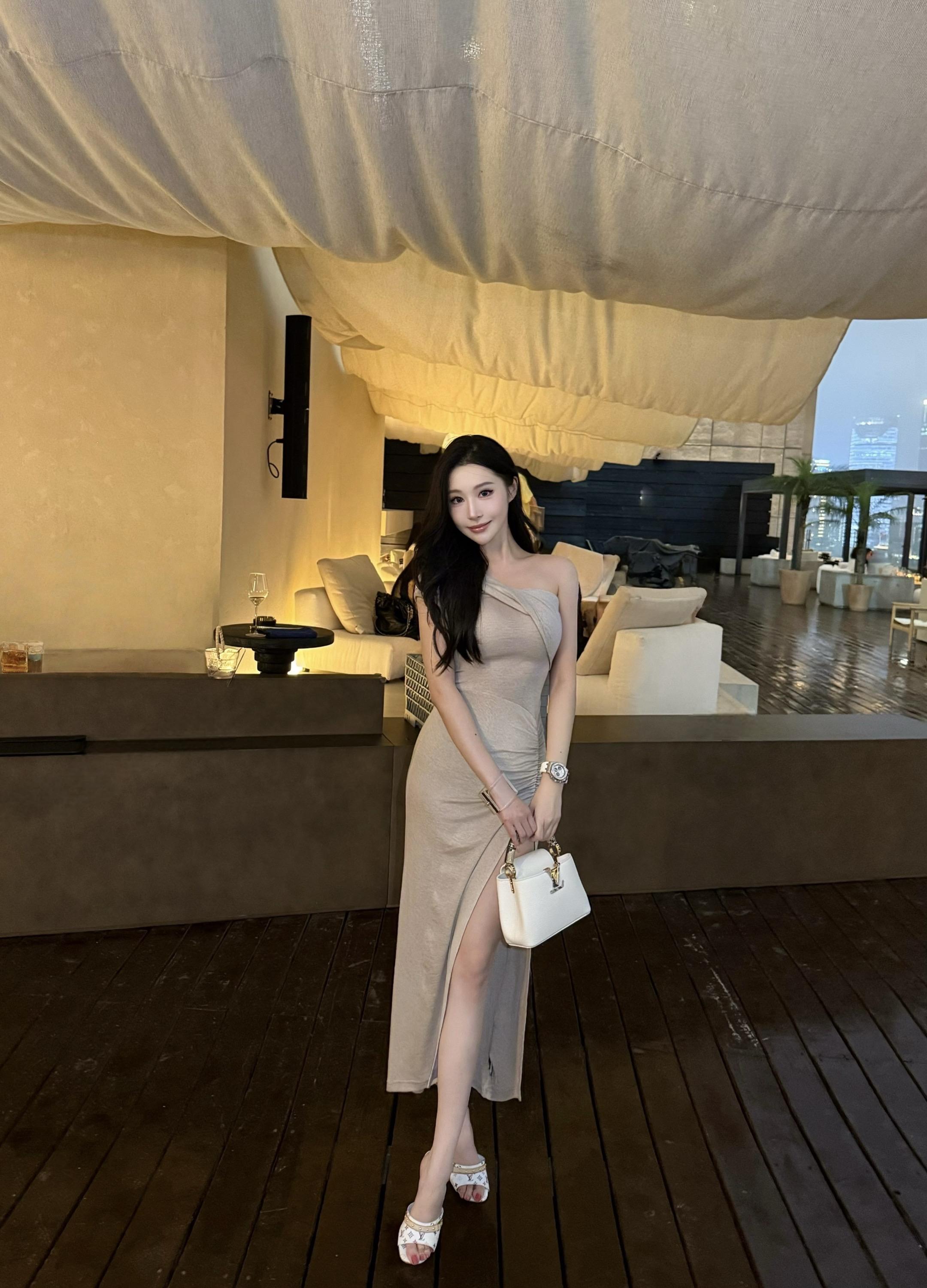 人越长大越知道自己想要什么 不想要什么。上海拍照