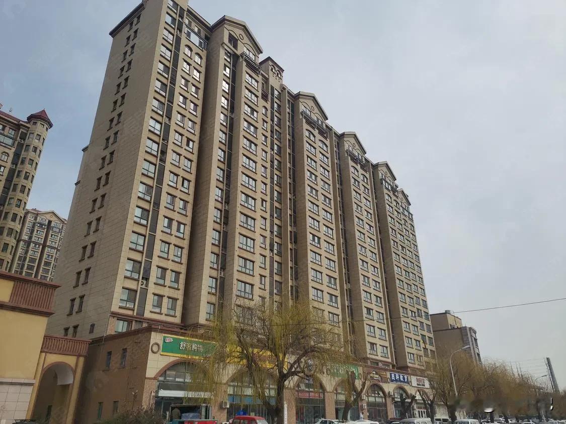 买商铺的坑，真的能把人摔惨！前同事20年咬牙买了间社区底商，当初花180万拿下