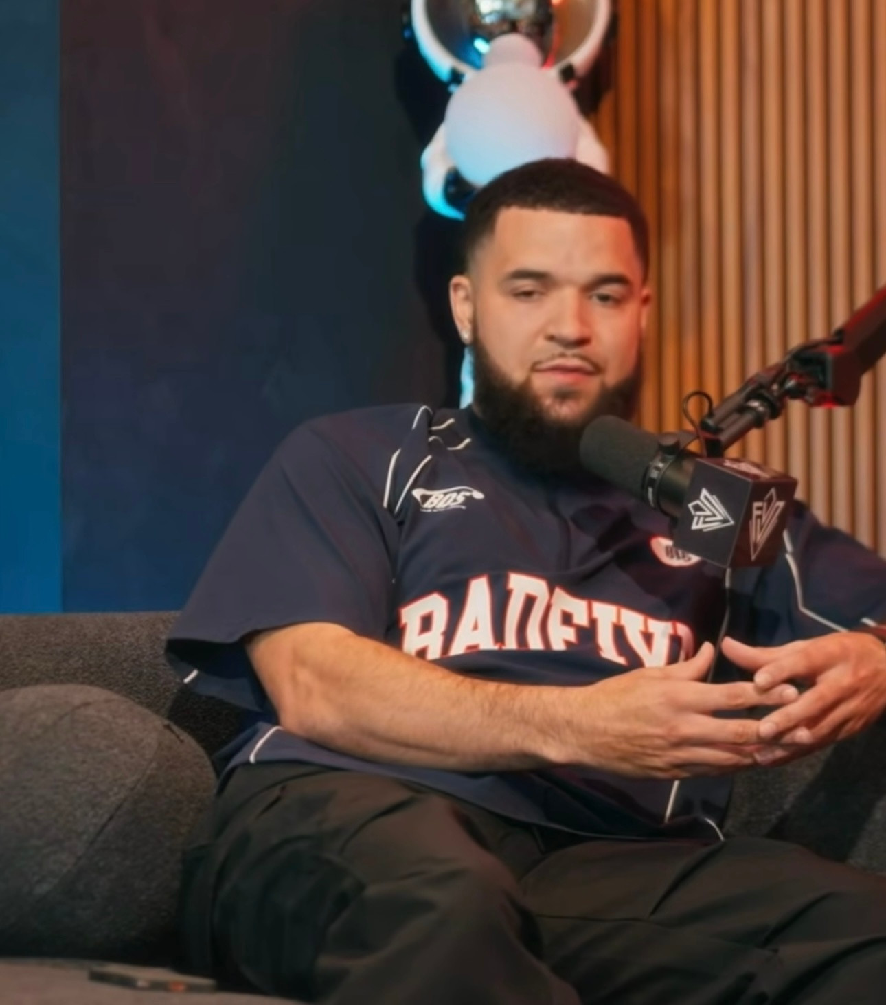 火箭后卫范弗利特表示，不会再有第二个勒布朗这样的门面级人物了：“以后绝无可能再出