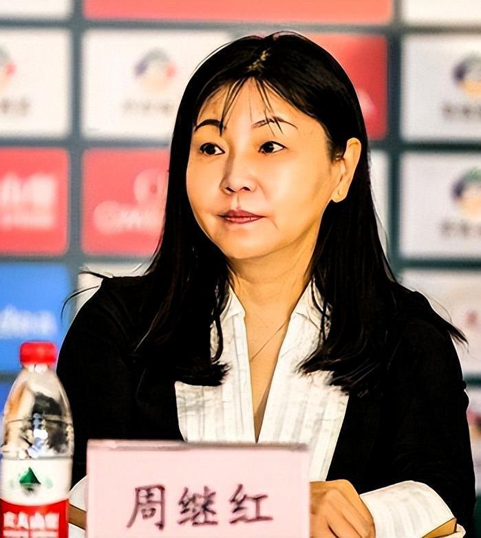 关键时刻，周继红出手！跳水队大换血：2人下桌2人换桌，全红婵陈芋汐在列？4