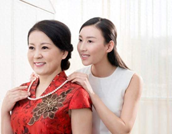 # 婆媳之间最舒服的相处方式, 不是讨好, 而是做到这六点