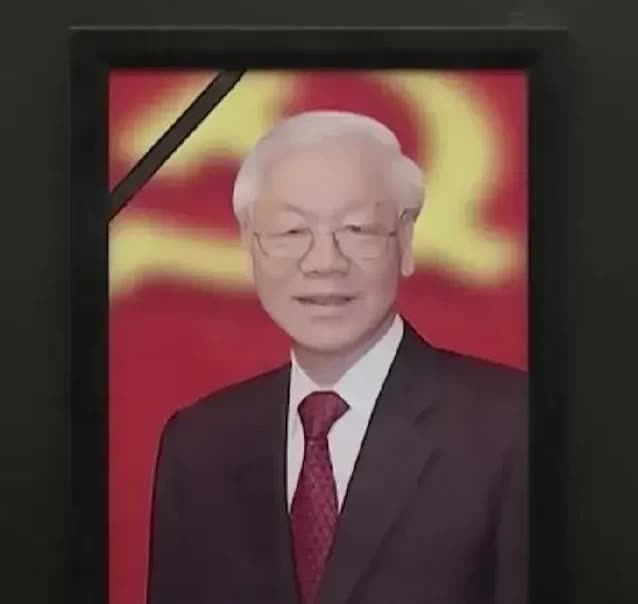 今天7月19日是阮富仲逝世一年的日子，目前还没看到越南官方的纪念活动，连纪念文章