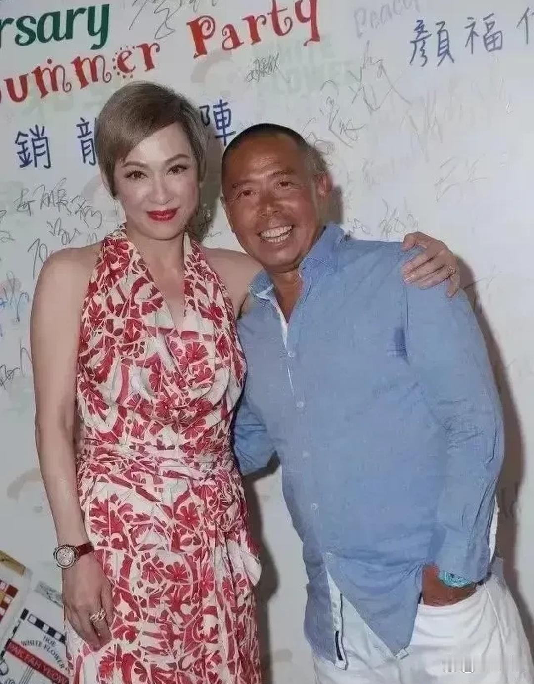 周润发前妻现‍‎身活动，状态也太好了吧‌，‏保养得‌没话说，颜值依‏‍⁠旧在‏‎