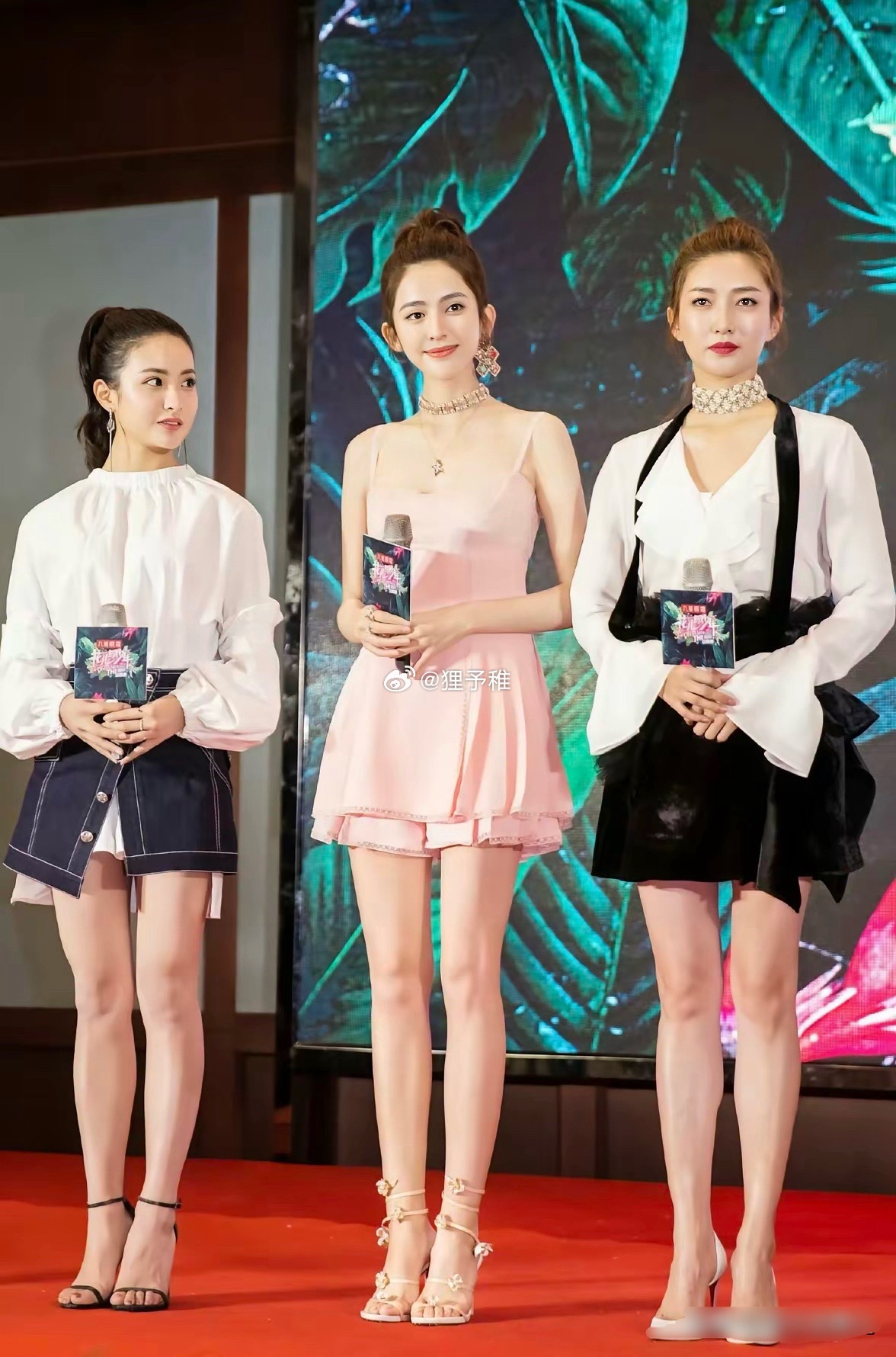 娜扎高我是知道的，没想到江疏影也这么高😯​​​