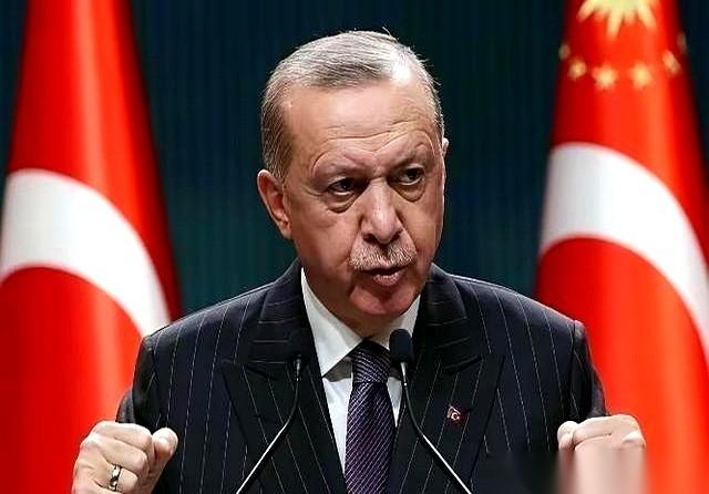 以色列的名单上，伊朗的名字刚被划掉，土耳其的名字就被红笔圈了出来。狠话已经撂下