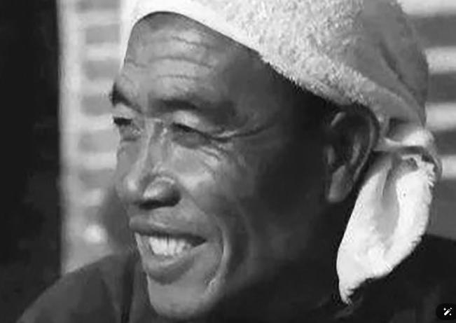 1974年陈永贵批评北大荒不会种地，北大荒场长反驳：你懂什么？你们大寨才几亩地！