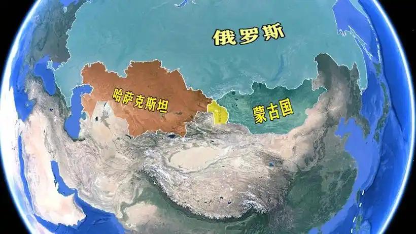 新疆真的差一点就变成“第二个外蒙古”了吗？把时间拨回上世纪三四十年代，你会发现，