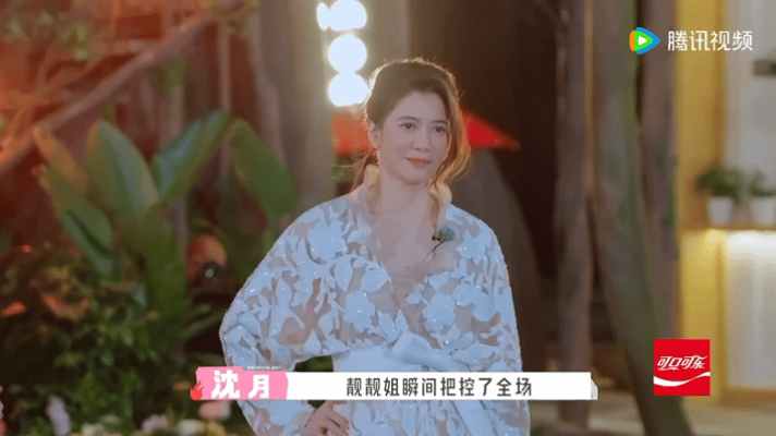 袁咏仪香港小姐的含金量还在上升袁咏仪香奈儿老了还是香奈儿年轻时凭借灵动五官斩获