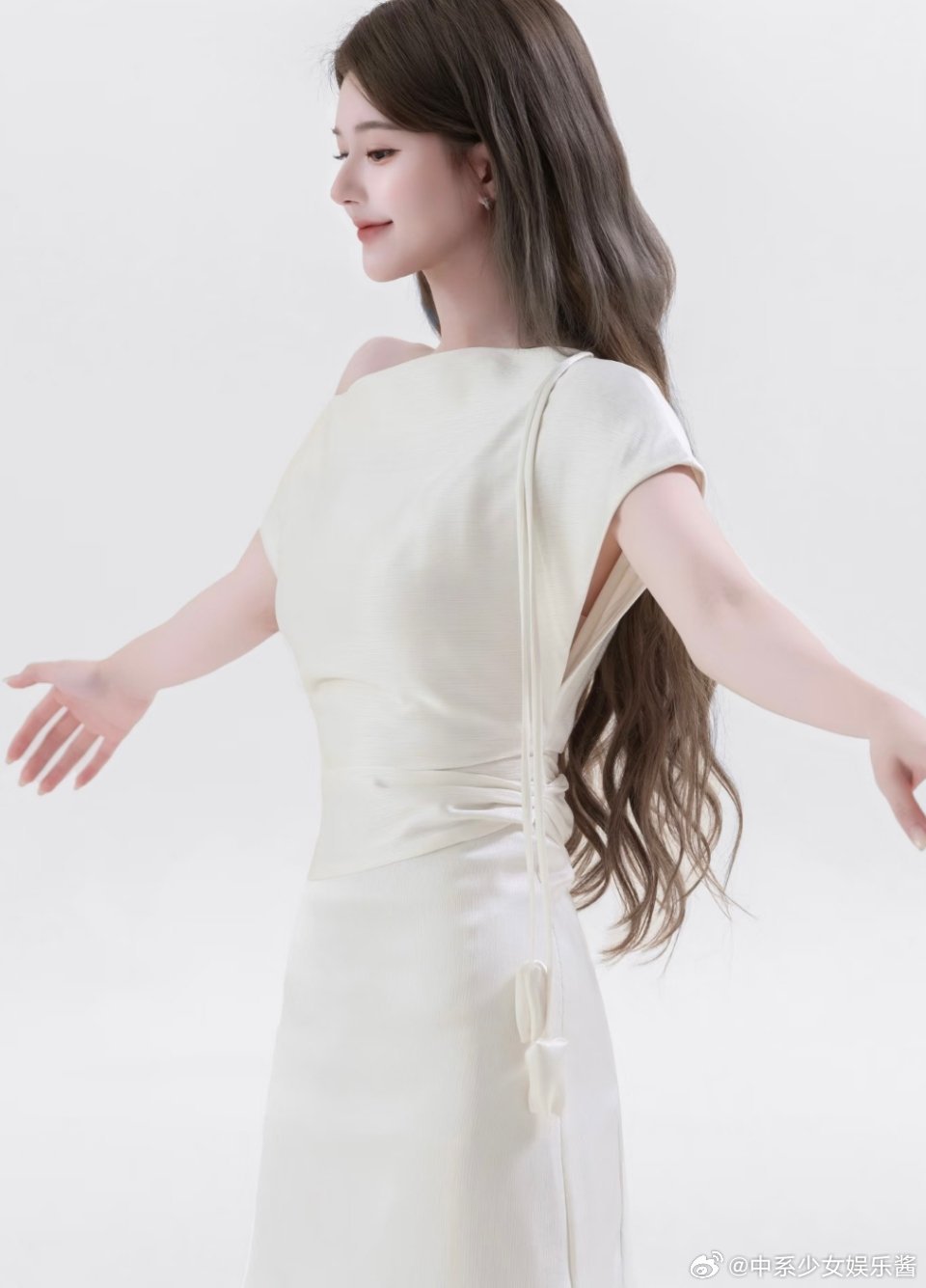 赵露思这完全就是初恋来的啊大家有没有被硬控?