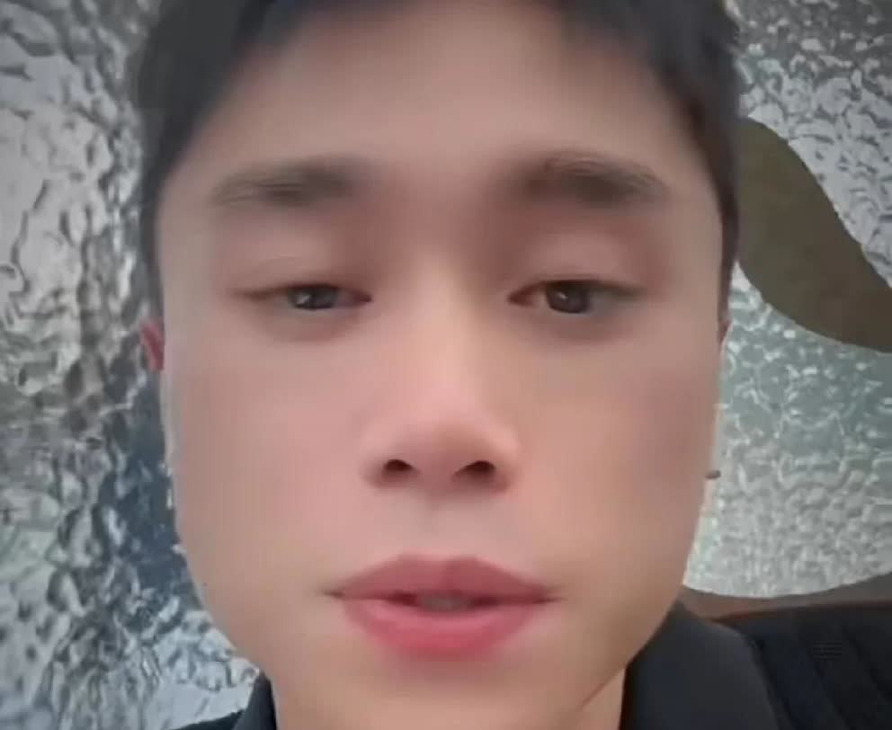 刘二狗解释骂老二不是因为他pk输了，他也不是百战百胜，输不挨骂。我骂他因