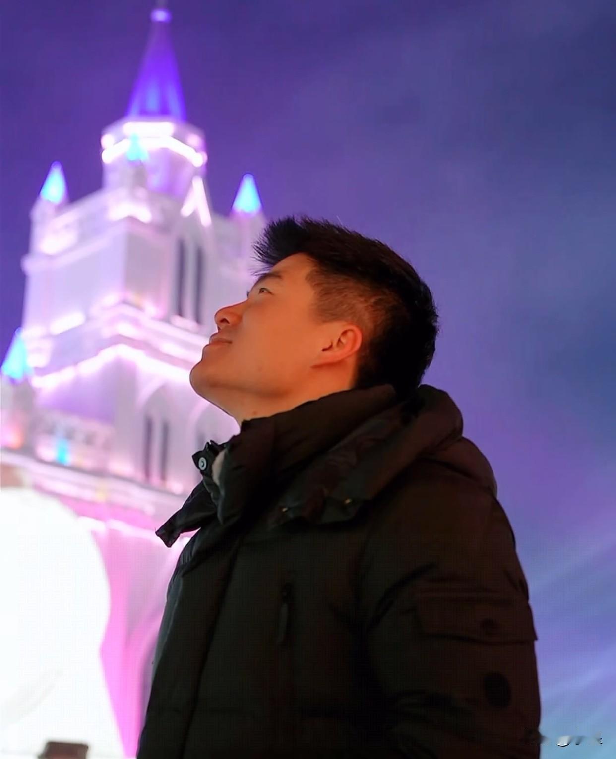 董宇辉真是爽文大男主的命草根逆袭的成功典范非他莫属今天他应长春文旅之邀来到吉