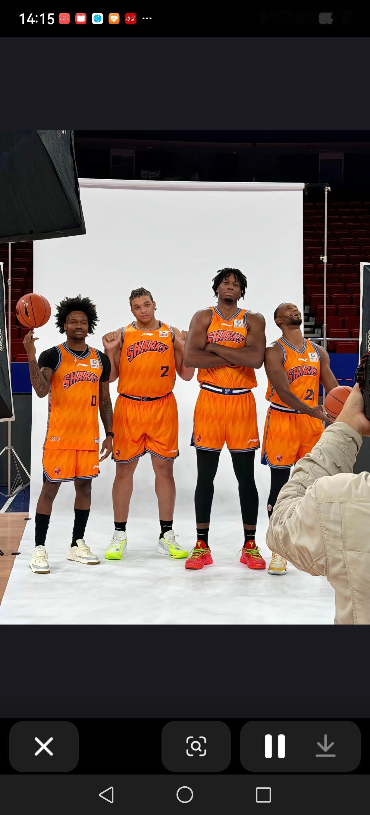 上海男篮这波操作真是太猛了，一口气签下洛夫顿、古德温、弗格、怀特塞德四大外援！