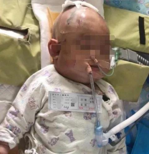 “必须严惩！”陕西咸阳，一名才刚满31天的小男婴，本该在家人的怀里温暖地睡觉喝奶
