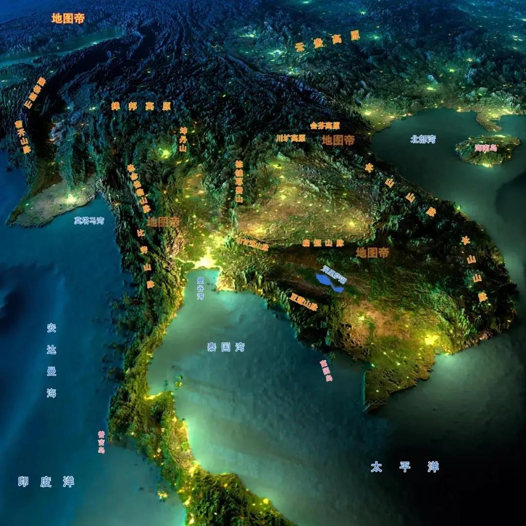 在泰国的人口分布当中，具有华人血统的人员，大概占泰国总人口的15%,但是泰国华