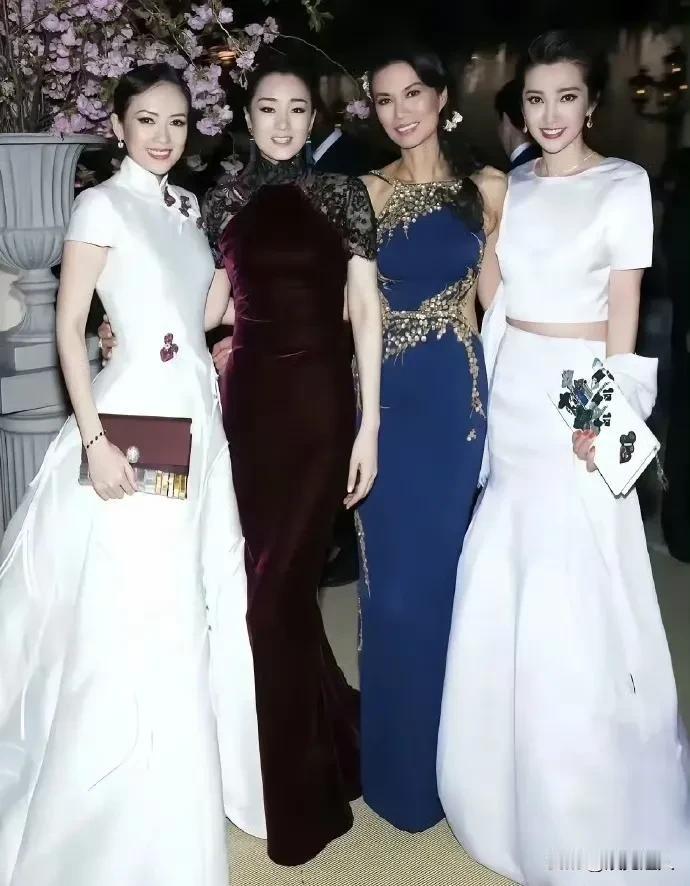 这几位姐姐是真绝啊！李冰冰那五官，跟画里抠出来似的，周正又带劲儿；章子怡呢