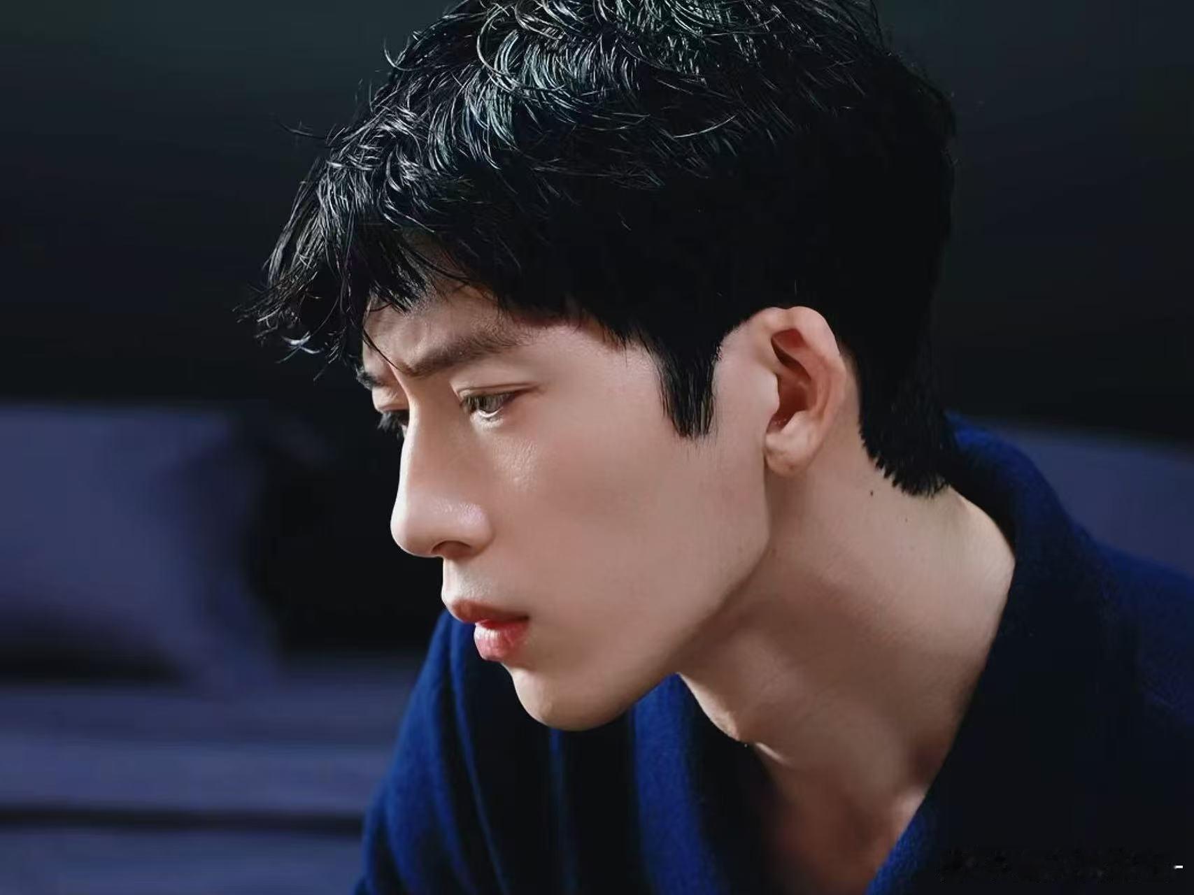 井柏然的权威我后知后觉以前觉得井柏然是文艺范，看了江寒声才发现他演这种阴湿偏执