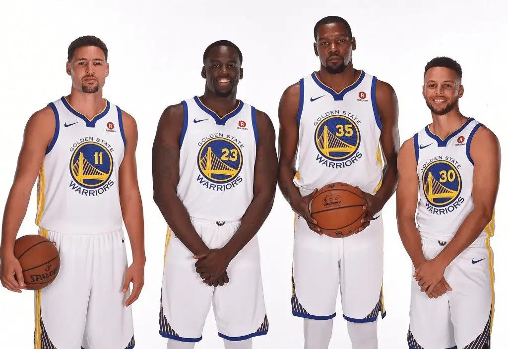 科尔的伟大，在于把库里这一辈子都打造成了“造血者”不管是28岁还是38岁，