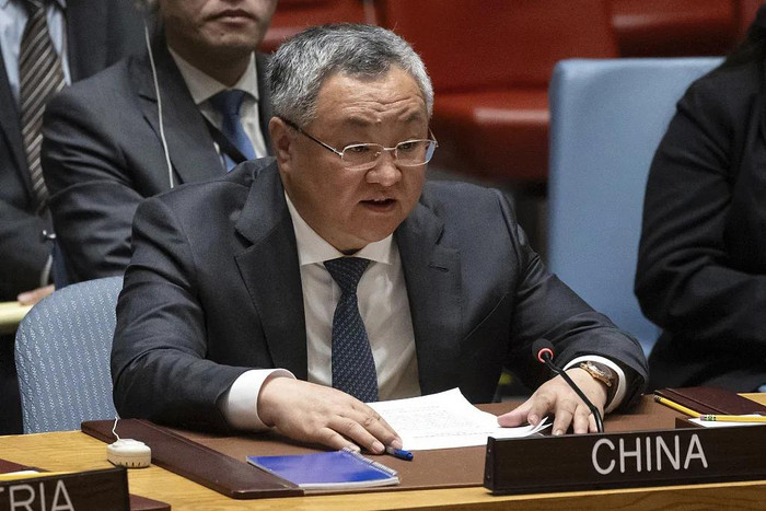 “中国再次强烈要求美国立即停止”