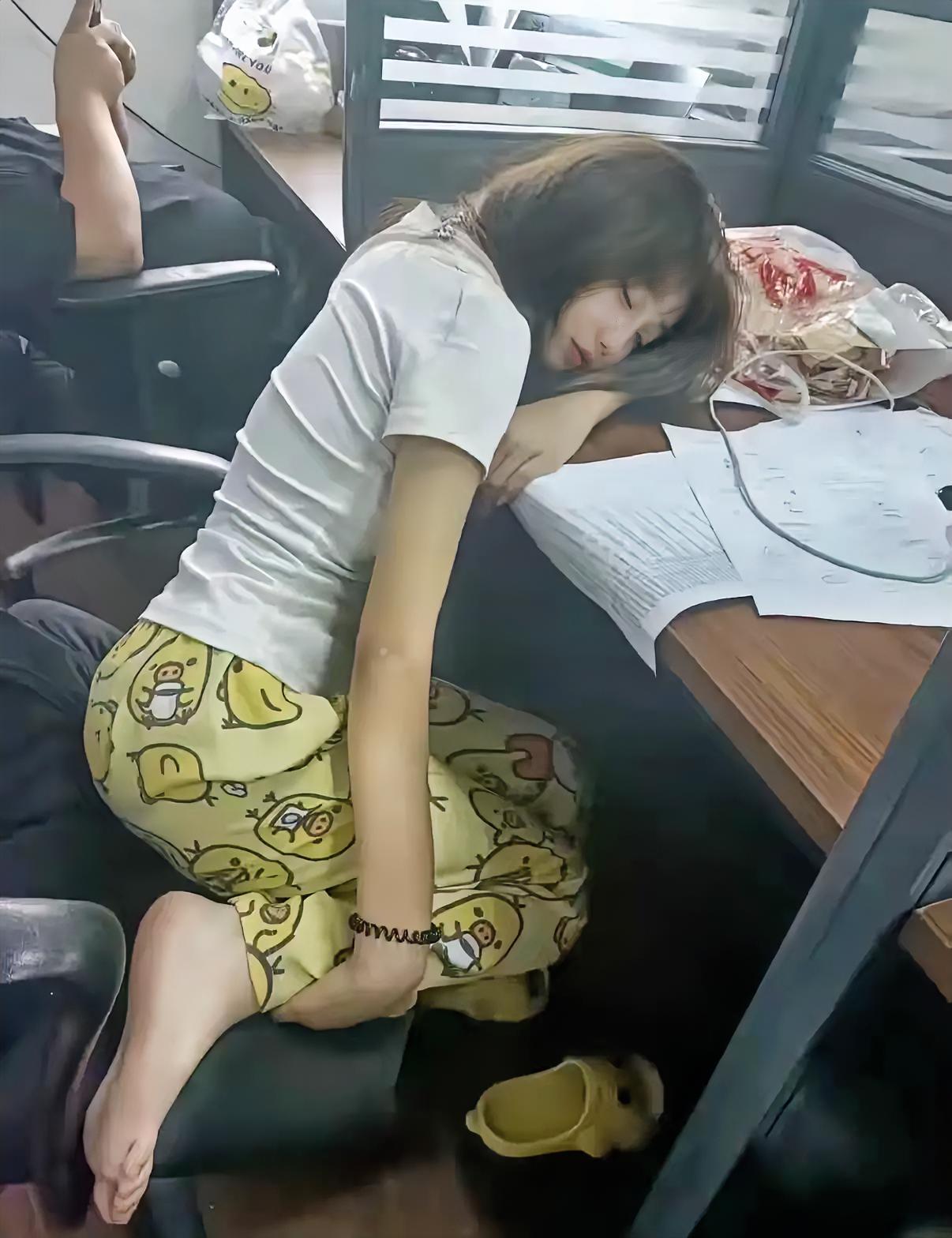 如果不是为了生活，谁会出来工作