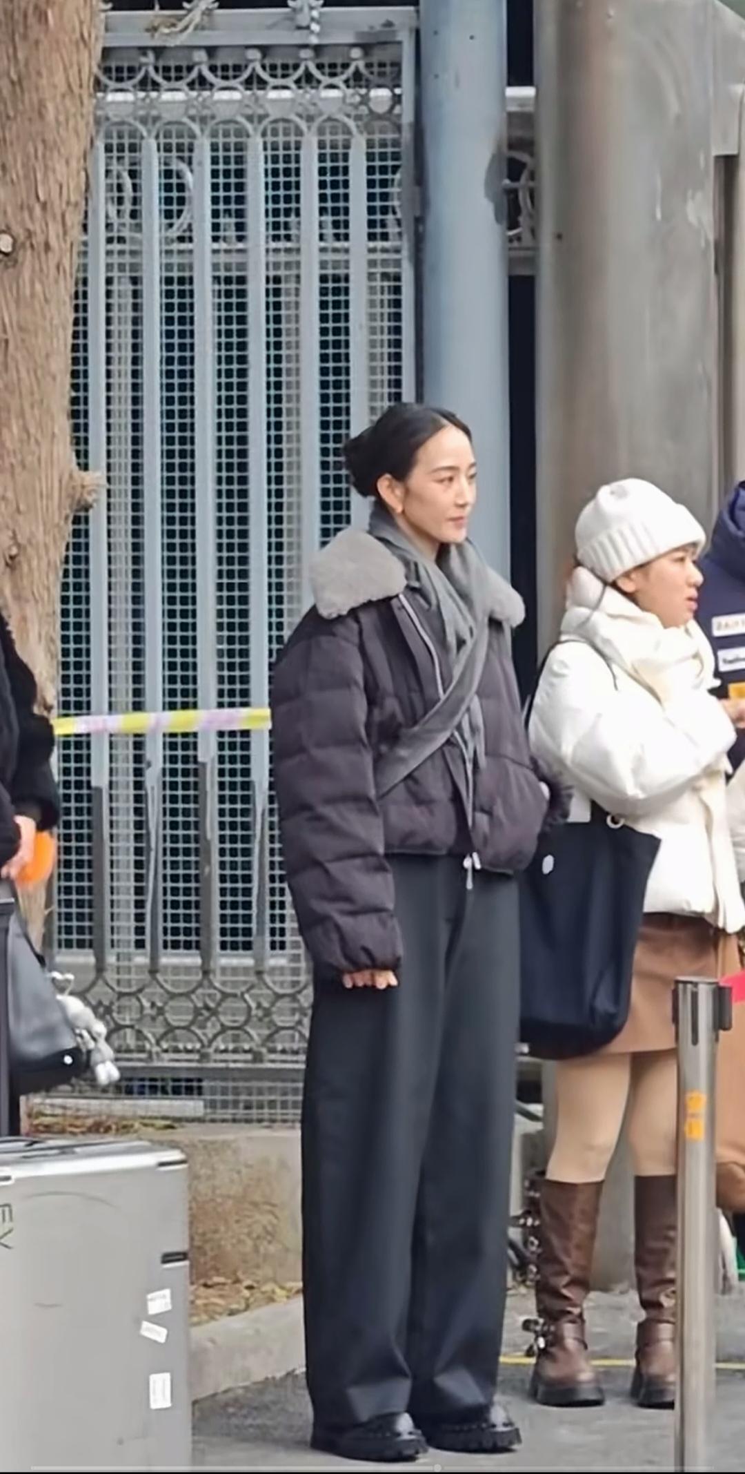 张钧甯，脸好小啊。