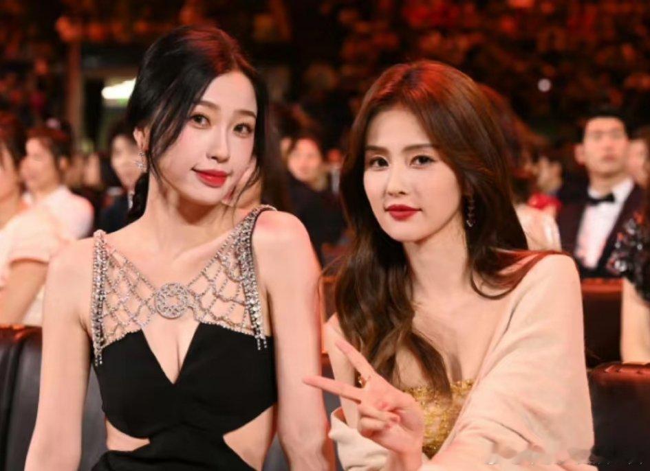 盘点白鹿的友情，和虞书欣还是好姐妹?