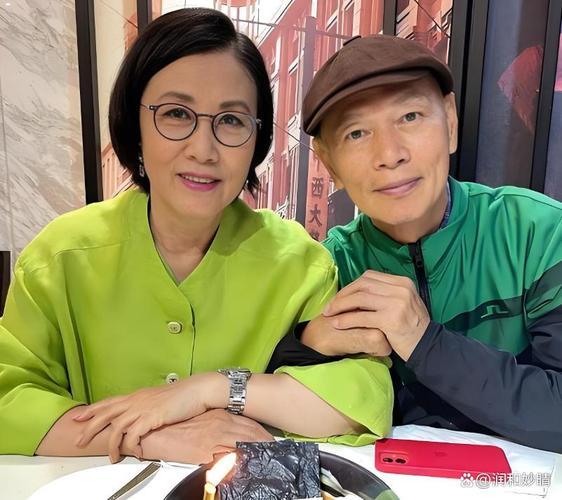 79岁汪明荃晚年状态曝光！没有亲生孩子，三个干女儿贴心相伴谁能想到，今年7