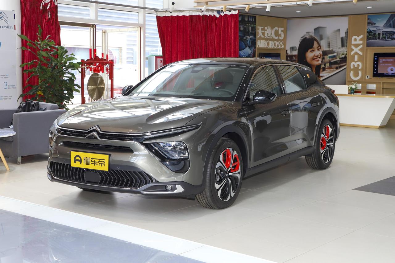 都说法系二手车是个坑，不过就是有人不信邪，天天吹法系车的好处。但是你说法系其它车