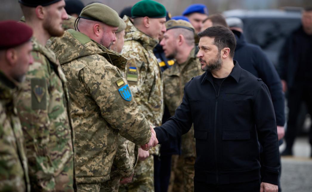 美乌两天会谈无实质突破，泽连斯基满心失望，乌克兰处境步步被动。当地时间3月2