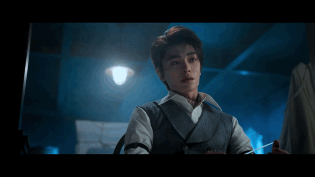 南部档案张海虾战胜心魔后太帅了剧集南部档案探险赛道上又多了一位战神，刀都架脖子
