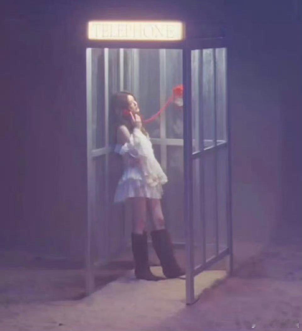 赵露思153学虞书欣169的穿搭