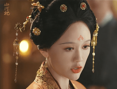 陈乔恩新剧疯批起来发了狠忘了情陈乔恩《山河枕》长公主才是反差天花板！朝堂上一句