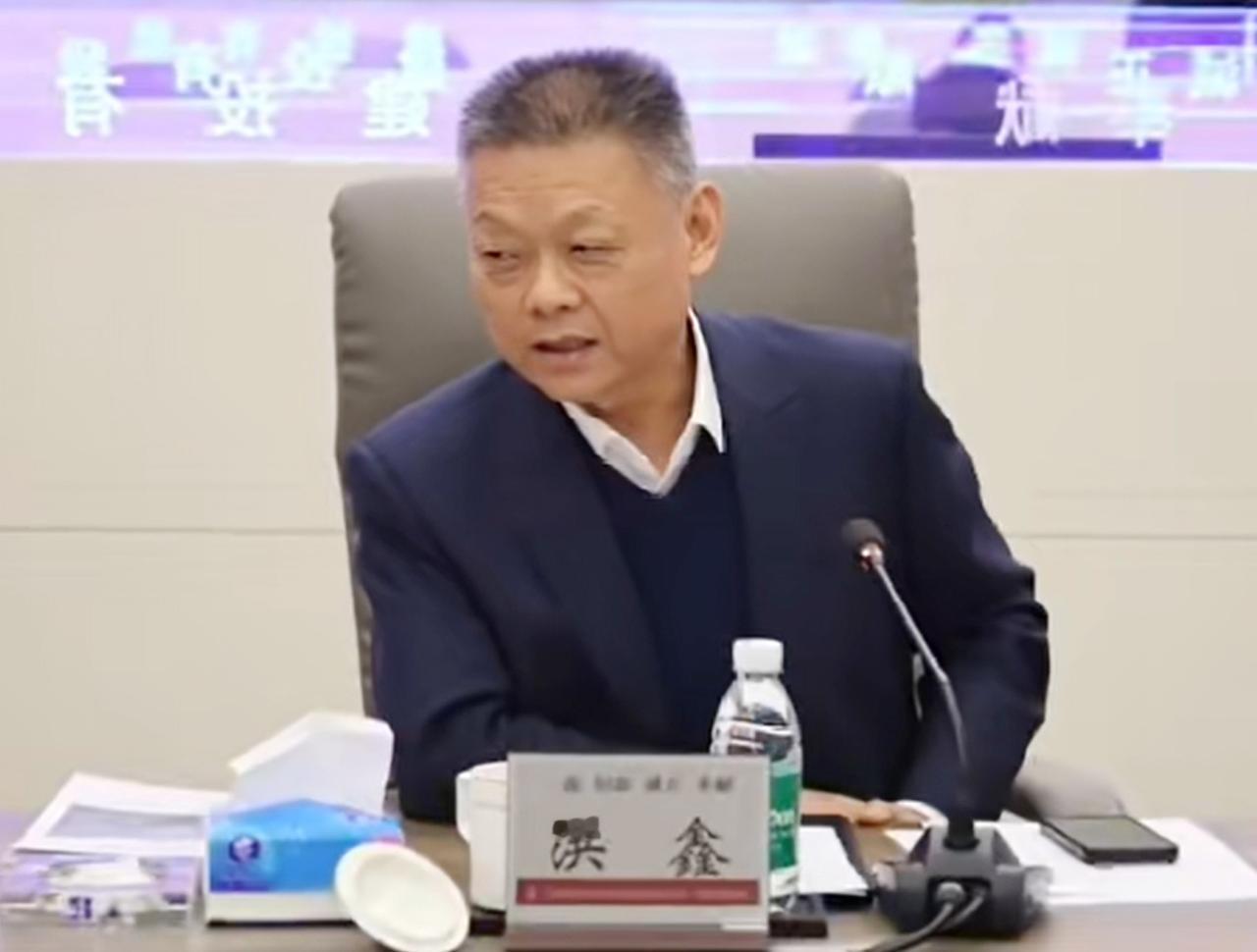 我在湖南生活多年，今天因为刷到湖南省机场管理集团有限公司洪鑫的新闻，才第一次听说