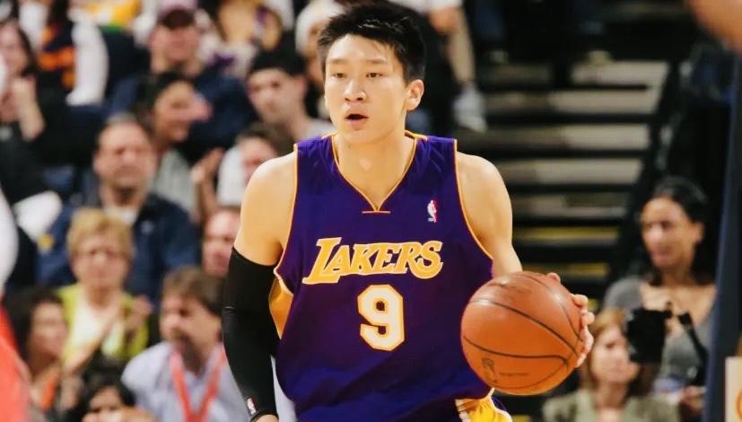 亚洲后卫的天花板，孙悦与崔永熙静态天赋对比，两位都曾效力过NBA。孙悦：身高：