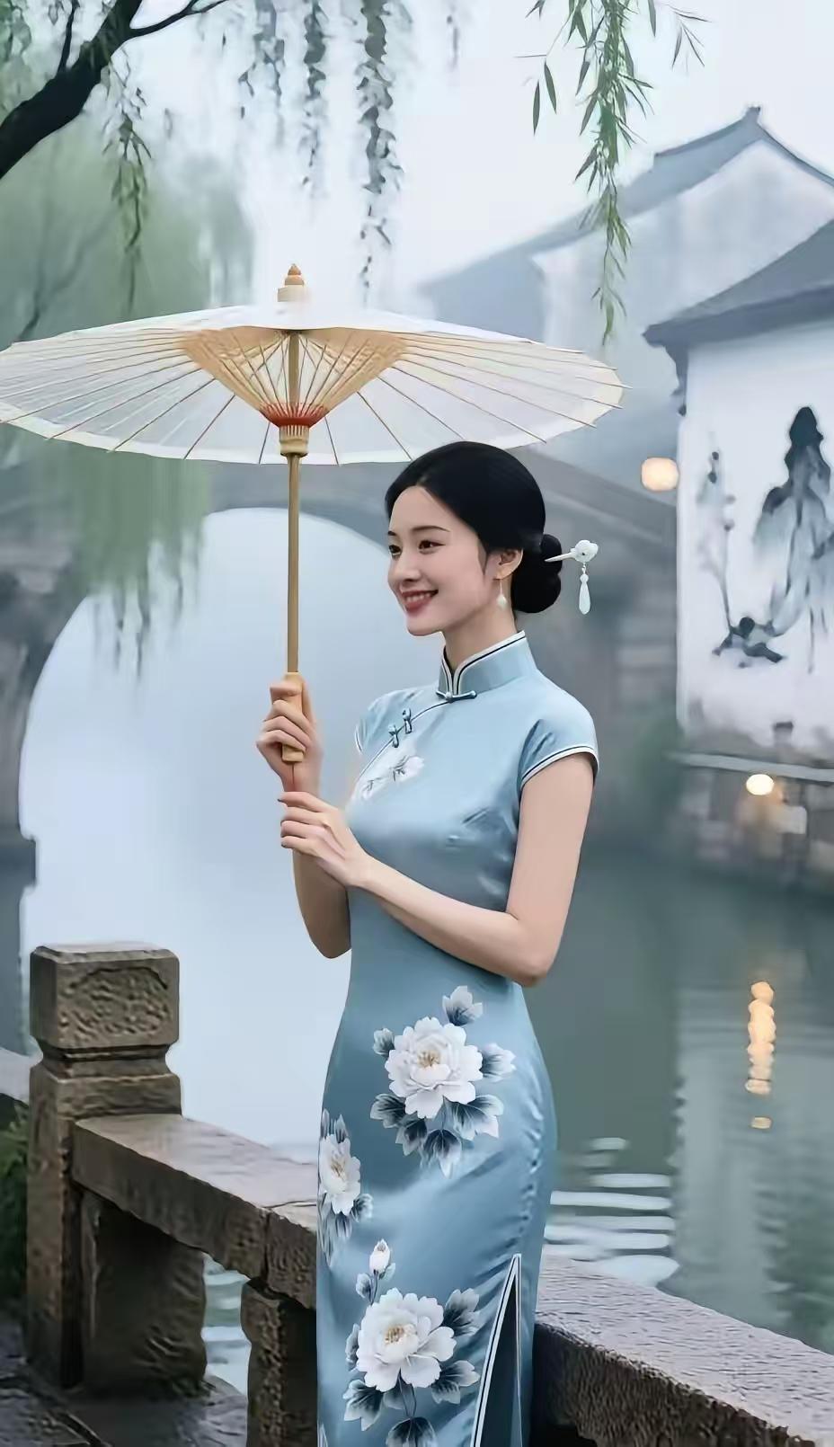 殿前欢·烟雨江南梦雨烟寒，轻笼江南水云间。垂杨拂岸青阶缓，桥影弯弯。佳