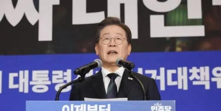 李在明案发回重审！韩国最高法院在5月1日把共同民主党总统候选人李在明涉嫌违反《公