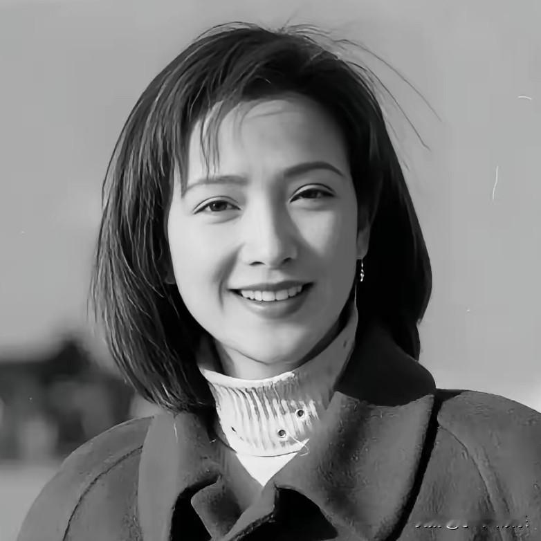 一夜之间喜欢何晴的人都沉默了不是因为看到她去世的消息，而是她生前说过的话