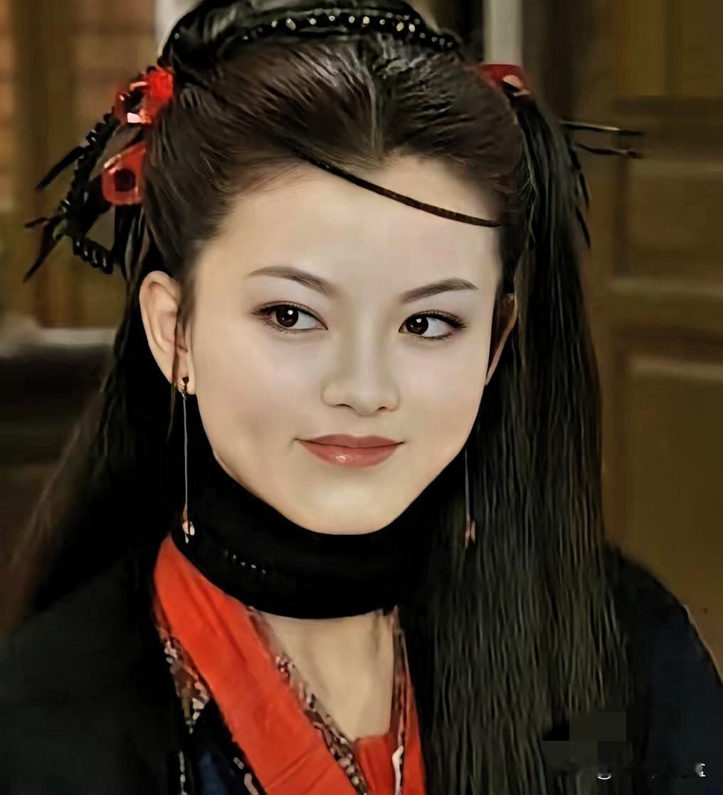 别太天真了，真以为晒几个包、吃顿好的就能把李湘这种级别的给封了？她那个“壕”